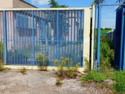 #20844 Capannone industriale con area di pertinenza