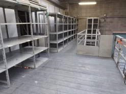 #15290 Capannone industriale con area pertinenziale Occupato con indennità economica