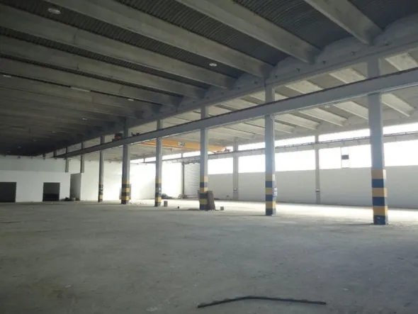 #2700 Capannone in zona industriale