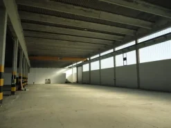 #2700 Capannone in zona industriale