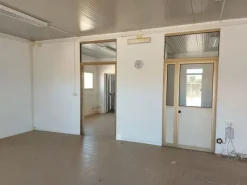 #10007 Capannoni industriali con corte di pertinenza