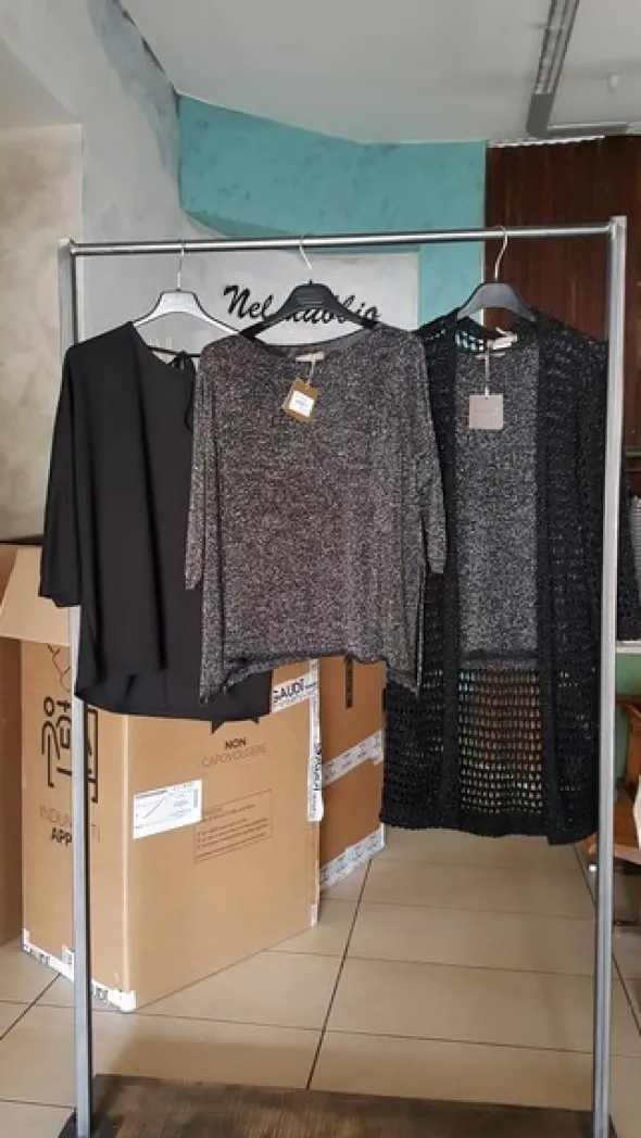 6#5286 Capi di abbigliamento