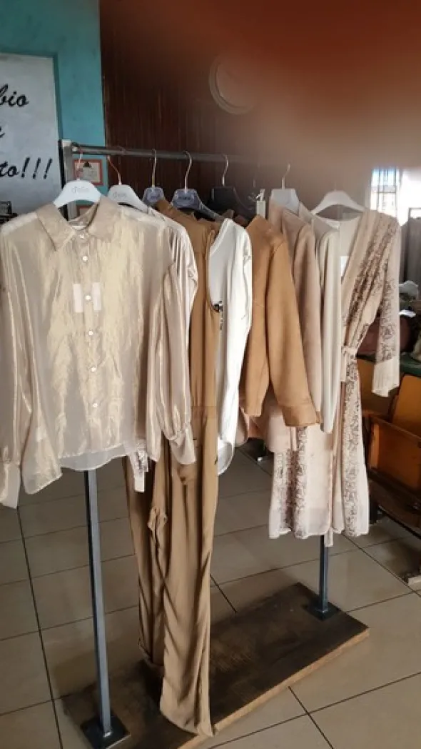 2#5286 Capi di abbigliamento