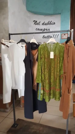 8#5286 Capi di abbigliamento