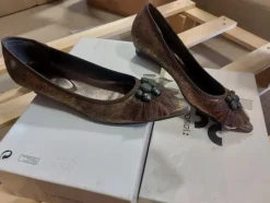 2#7749 Capi di abbigliamento e accessori
