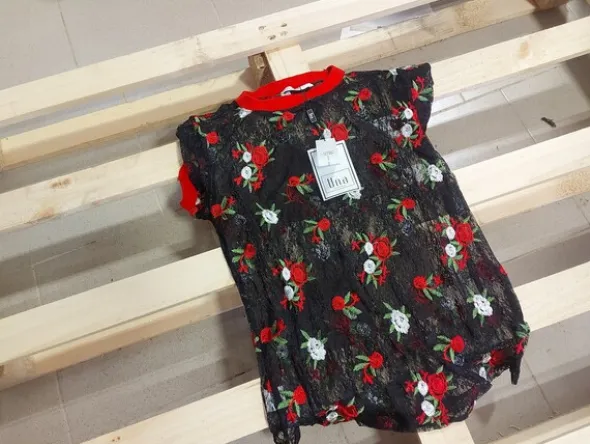 2#7749 Capi di abbigliamento e accessori