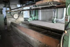 86#2932 Carosello di verniciatura a spruzzo