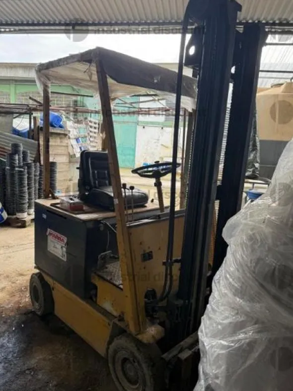 9#9009 Carrelli elevatori