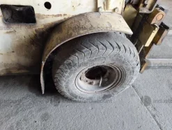 7#9649 Carrelli elevatori Clark e Om