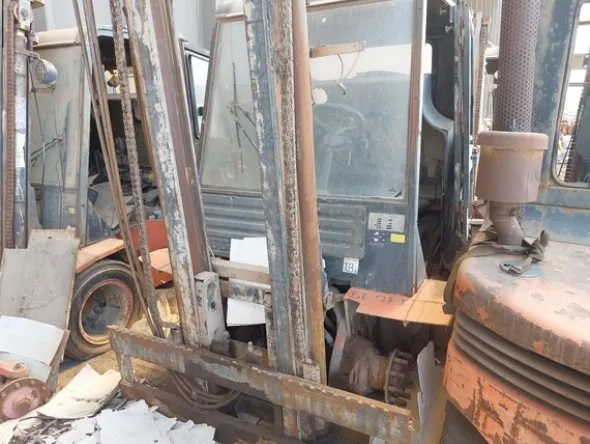 1#7884 Carrelli elevatori Lugli 405 E