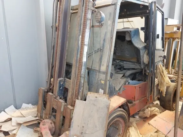 1#7884 Carrelli elevatori Lugli 405 E