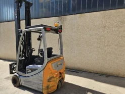 5#8563 Carrello elettrico STILL