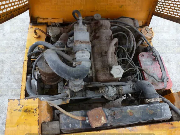 Carrello elevatore a gas OM BM10