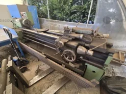 4#10272 Carrello elevatore Cesab attrezzature varie