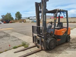 45#8350 CARRELLO ELEVATORE Doosan GX 30