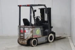 CARRELLO ELEVATORE ELETTRICO