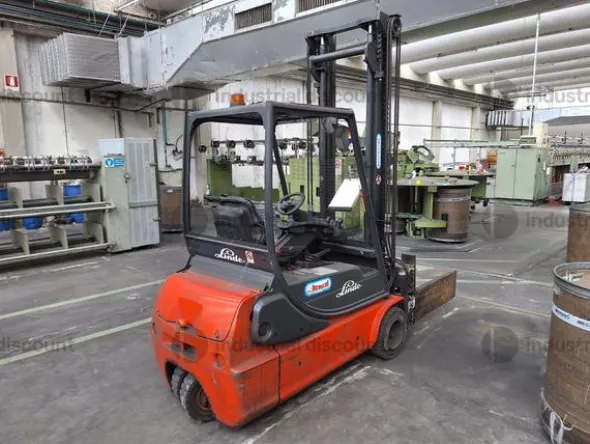 40#9433 Carrello elevatore elettrico Linde