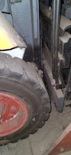 CARRELLO ELEVATORE ELETTRICO OME10N
