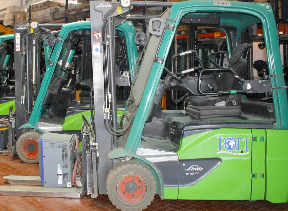 Carrello Elevatore Frontale LINDE E16 Evo