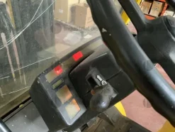37#9550 Carrello elevatore Hyster