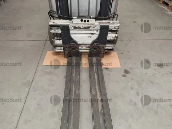 2#8867 Carrello elevatore marca STILL