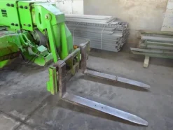 1#3997 Carrello elevatore Merlo
