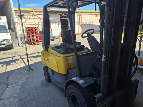 13#9825 Carrello elevatore OM
