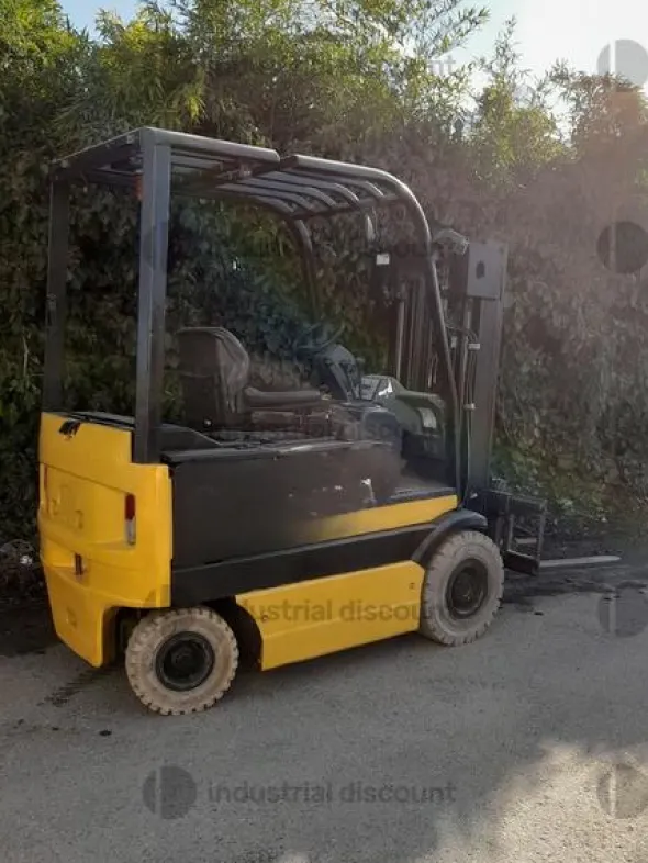 4#9140 Carrello elevatore OM E25 AC