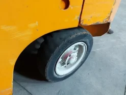 2#7899 Carrello elevatore Om E15C