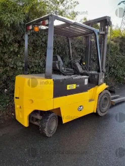 2#9140 Carrello elevatore OM E50N