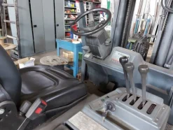 1#7899 Carrello elevatore OM EU30