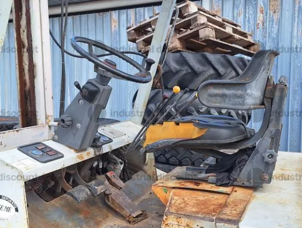 12#9304 Carrello Elevatore OM Iveco