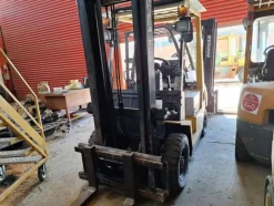 4#8350 CARRELLO ELEVATORE TCM FHD20Z3T
