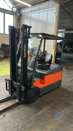 Carrello elevatore toyota