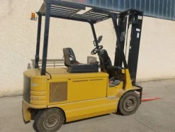 1#8225 Carrello sollevatore elettrico Caterpillar EP25