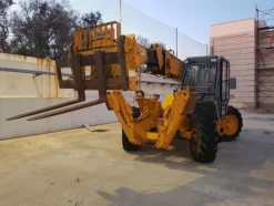 10#4630 Carrello telescopico JCB 530-120