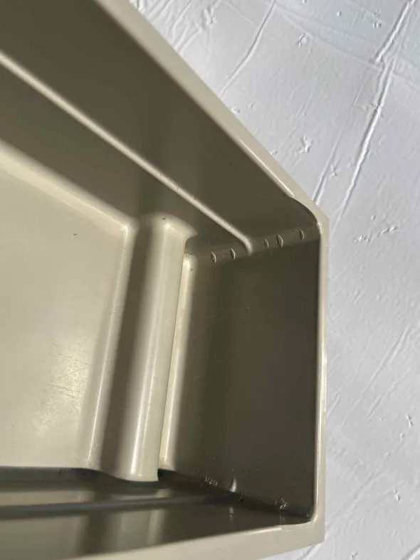Cassetto plastica per macchina da cucire industriale