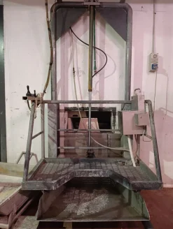 catena linea bovini,suini,zona tripperia,storditore