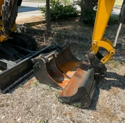 CATERPILLAR 303E CR