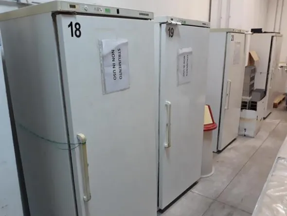 22#3675 Cella termostata Seven Frigo e congelatori Lliebherr