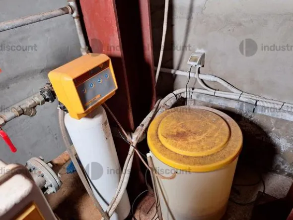 28#9389 Centrale di produzione vapore Biasicentrale di produzione acqua caldaImpianto di accumulo acqua industriale
