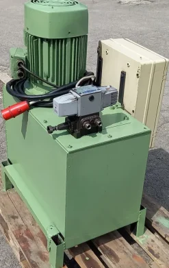 Centralina Oleodinamica Serbatoio 120 L Motore 7,5 Hp