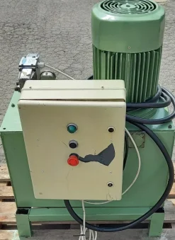 Centralina Oleodinamica Serbatoio 120 L Motore 7,5 Hp
