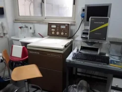 11#3675 Centrifuga Beckman e HPLC Akta basis 10 Amersham