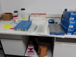 11#3675 Centrifuga Beckman e HPLC Akta basis 10 Amersham