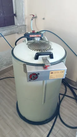 Centrifuga industriale Mod.KROM 2