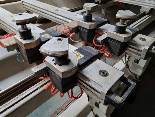 CENTRO DI LAVORO CNC - CMS TRIAX 4.50S TCU63-RR