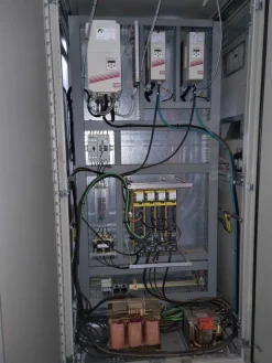 CENTRO DI LAVORO CNC - CMS TRIAX 4.50S TCU63-RR