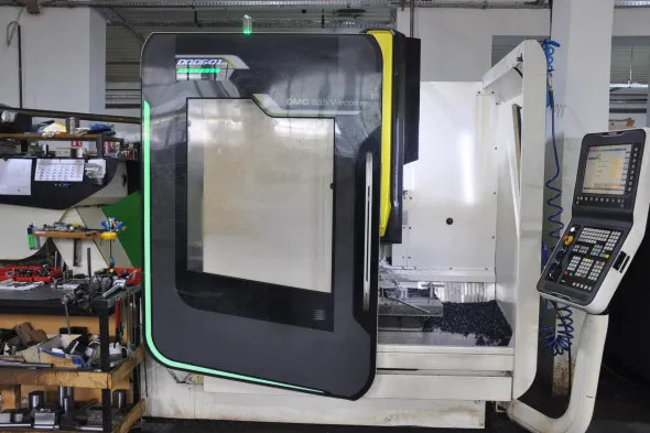 Centro di lavoro CNC DMG MORI SEIKI DMC 635 V Ecoline