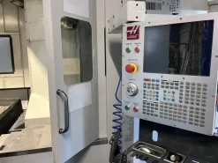 Centro di lavoro CNC HAAS EC-1600ZT